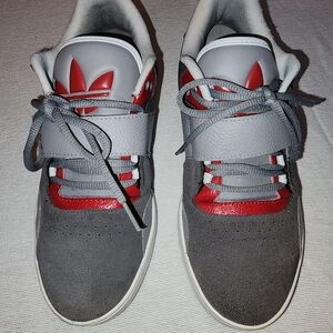 Adidas Men's Gray and Red Sneakers